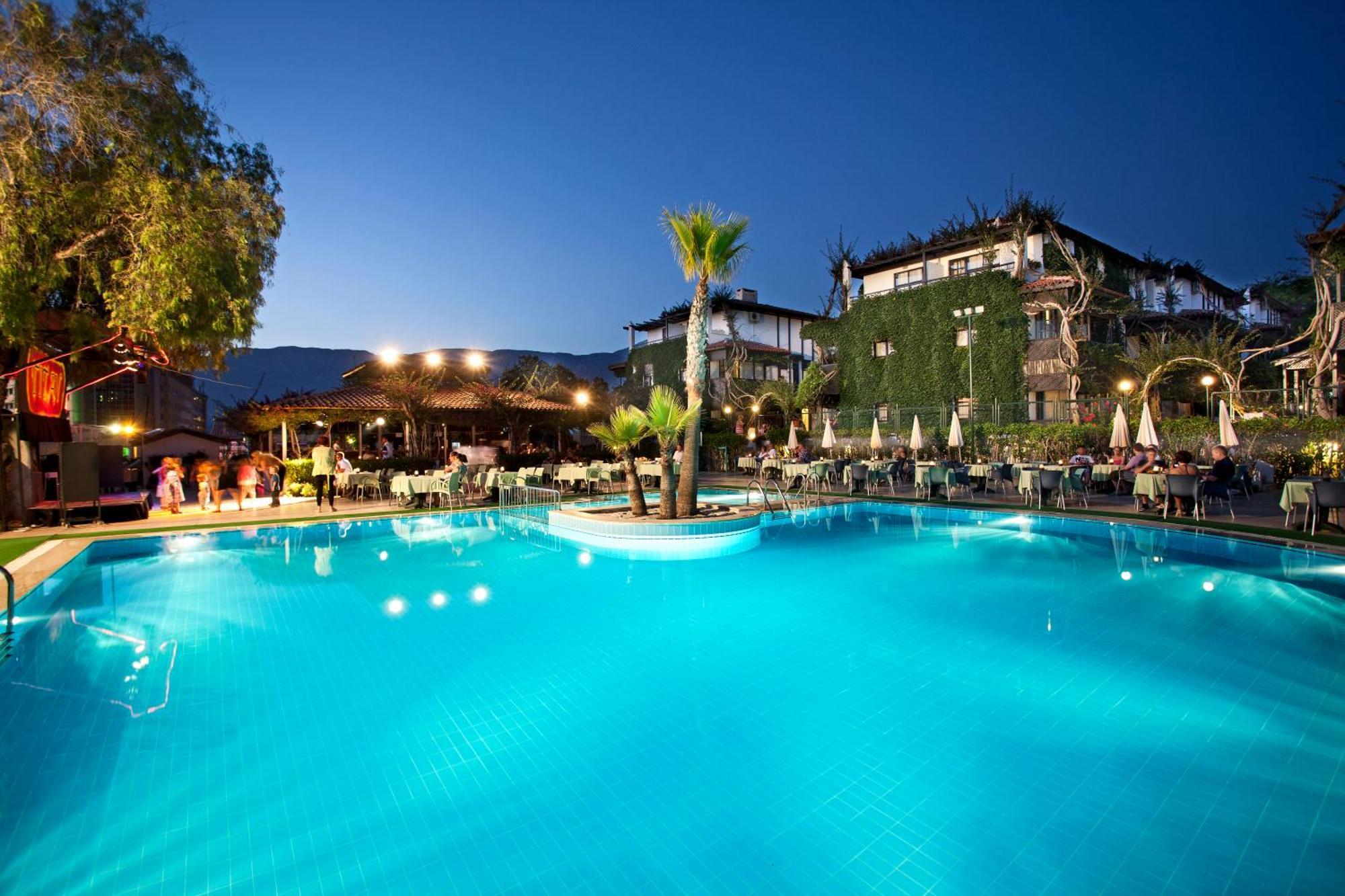 Club Hotel Titan Ultra All Inclusive Kargicak  Esterno foto